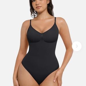 Black Sleeveless Fitted Bodysuit